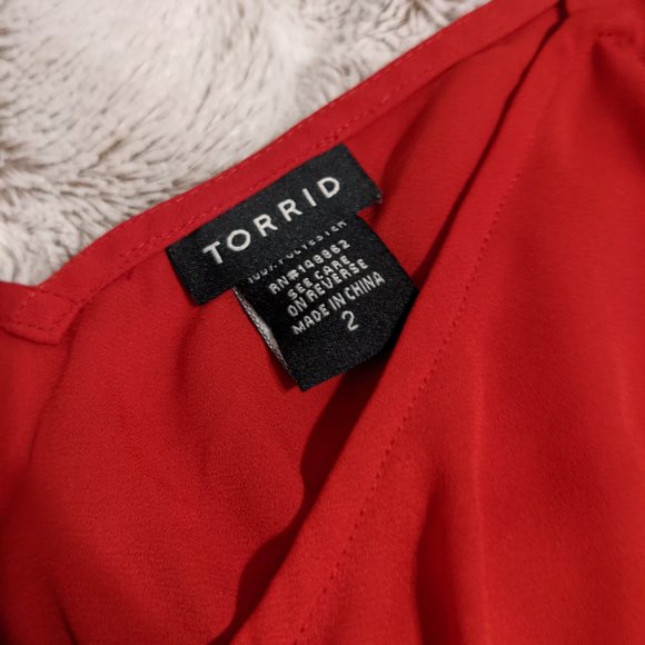 Lipstick Red Top with Ruffle Torrid 2 - Picture 2 of 4